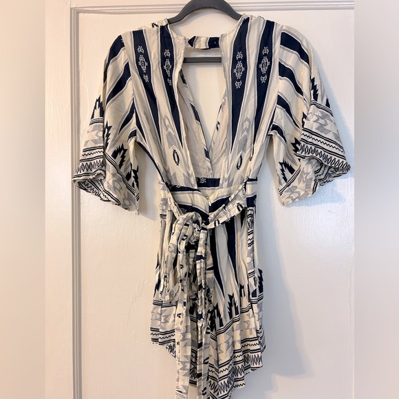 Cream and Navy Patterned Boutique Romper - Picture 2 of 5